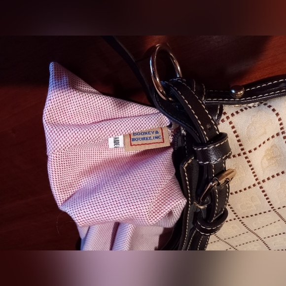 Dooney and Bourke East West Slouch canvas signature fabric. Cream and brown. - Picture 5 of 16